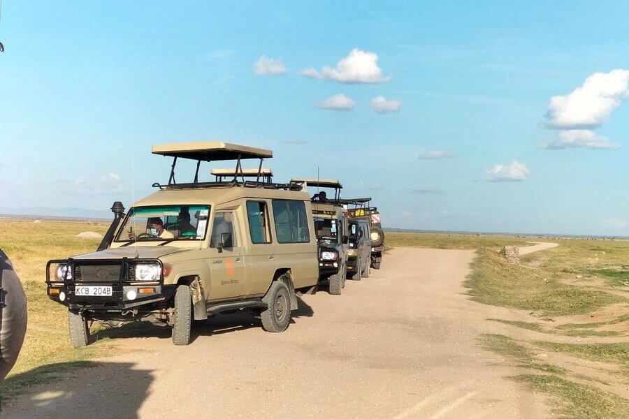Sunday Best Safaris vehicle